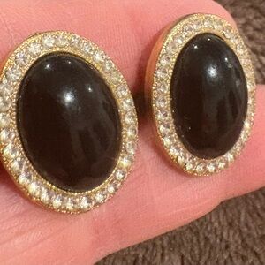 Vintage oval, black and gold rhinestone earring clip New